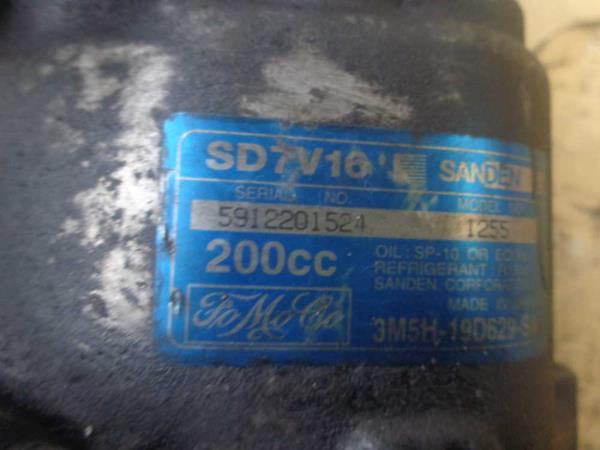 COMPRESSEUR DE CLIMATISATION FORD/MAZDA/VOLVO - Vue 4